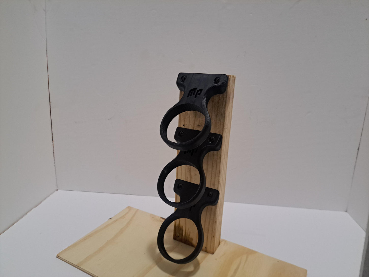 Spray Can Hanger